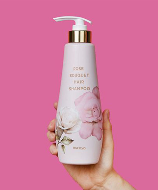 Шампунь против выпадения волос с ароматом розы Manyo Rose Bouquet Hair Shampoo (500 ml)