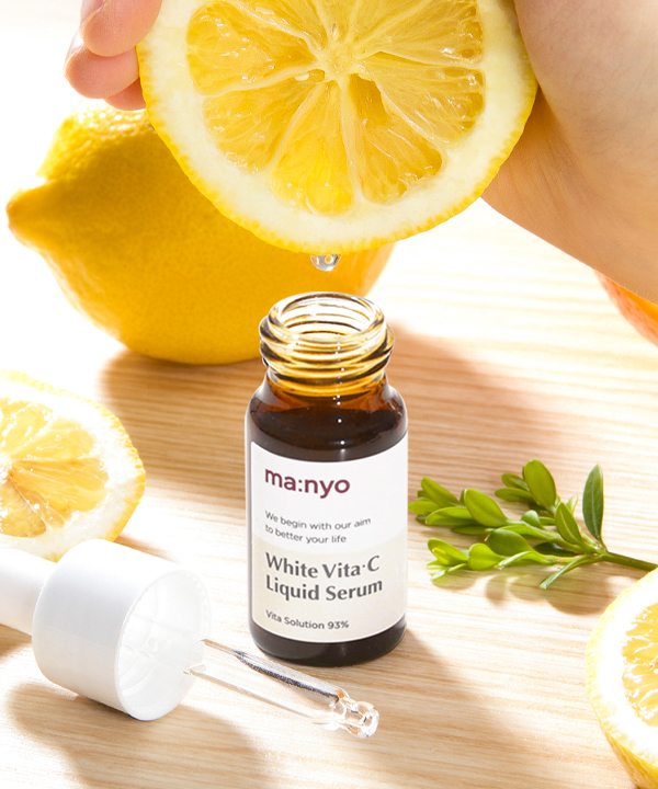 Антивозрастная сыворотка Маньо для сияния кожи с витамином С Manyo White Vita C Liquid Serum (10 ml)