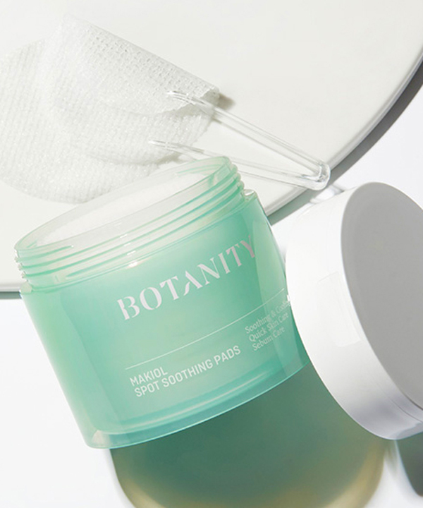 Пэды для лица тонизирующие и успокаивающие Botanity Makiol spot soothing pads (60 шт./90 мл)
