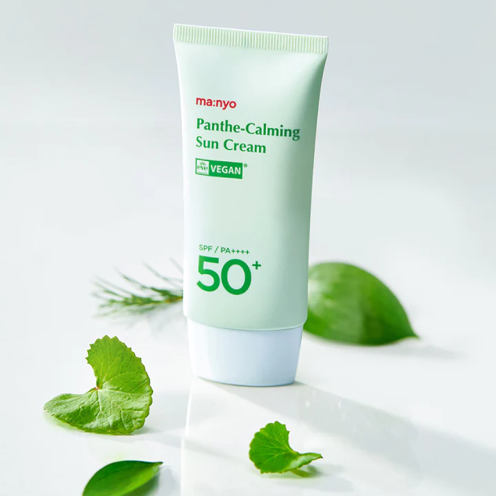 Солнцезащитный крем для чувствительной кожи Manyo Panthe-Calming Sun Cream SPF50+ PA++++ (50 ml)