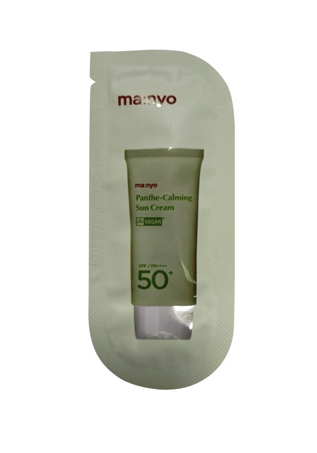 Солнцезащитный крем для чувствительной кожи Manyo Panthe-Calming Sun Cream SPF50+ PA++++ (2 ml)