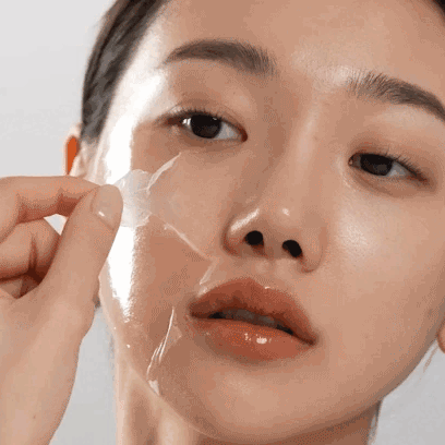 Ночная маска-плёнка с ретинолом и витамином С и койевой кислотой Medicube Kojic Acid Turmeric Night Wrapping Mask