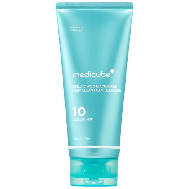 Очищающая пенка с азелаиновой кислотой medicube Azelaic Acid Niacinamide Deep Clean Foam Cleanser 120мл