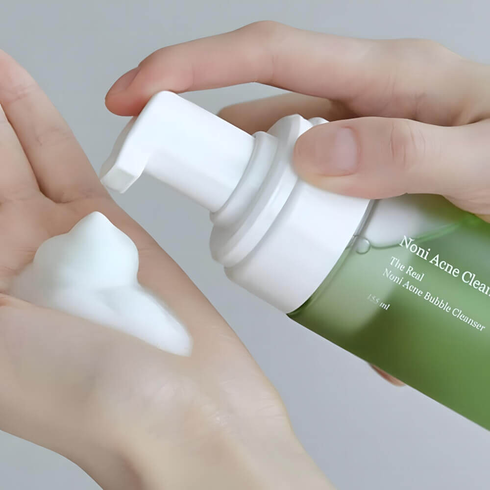Кислородная пенка с экстрактом нони Celimax The Real Noni Acne Bubble Cleanser