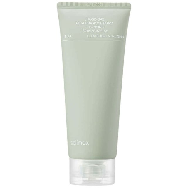 Очищающая пенка с BHA и центеллой Celimax Ji Woo Gae Cica BHA Acne Foam Cleansing