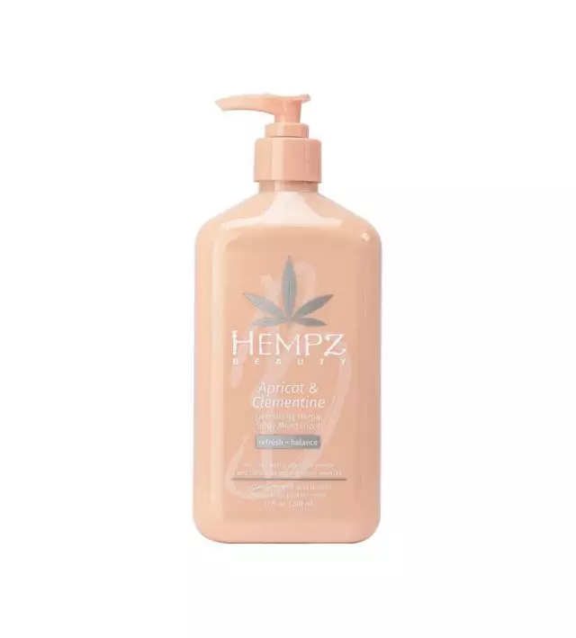 Молочко разглаживающее для тела абрикос и клементин Hempz Apricot and Clementine Herbal Body Moisturizer 500 ml